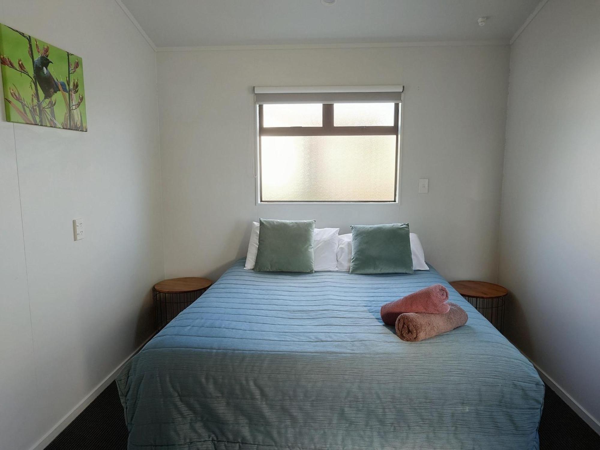 Basic Double Room with Shared Bathroom